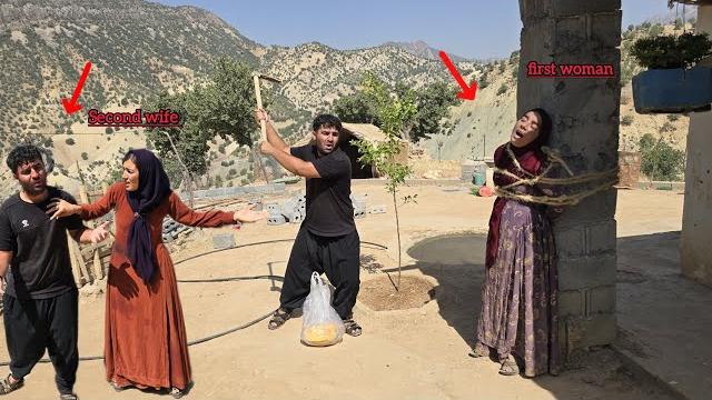 محبت:man is angry second consort did not return home and takes a serious approach to first consort. محبت:man is angry second consort did not return home and takes a serious approach to first consort.
