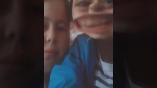 Эй яблоко! Прикол! Эй яблоко! Прикол!