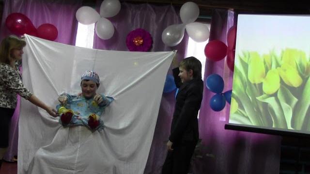 Сценка на 8 марта "Малыш Жорик" Сценка на 8 марта "Малыш Жорик"