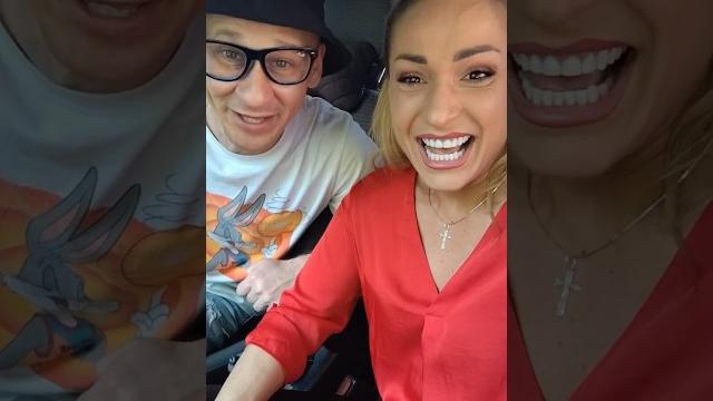 Нашел ту самую Красавицу Пранк в машине и Шепелявый прикол Сахар тв и юмористическое шоу скетч Нашел ту самую Красавицу Пранк в машине и Шепелявый прикол Сахар тв и юмористическое шоу скетч