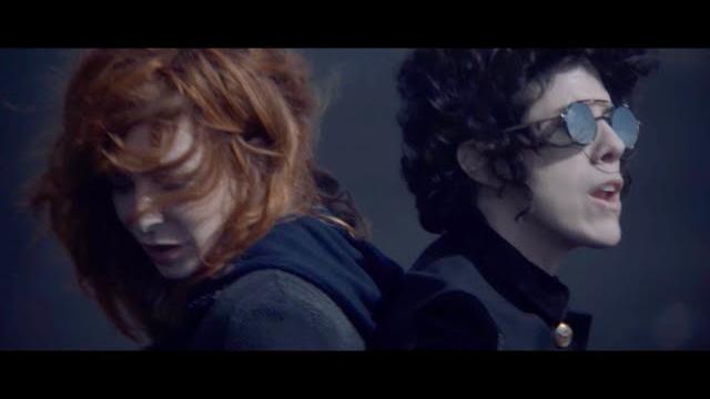 Mylène Farmer feat. LP - N'oublie pas (Clip Officiel) Mylène Farmer feat. LP - N'oublie pas (Clip Officiel)
