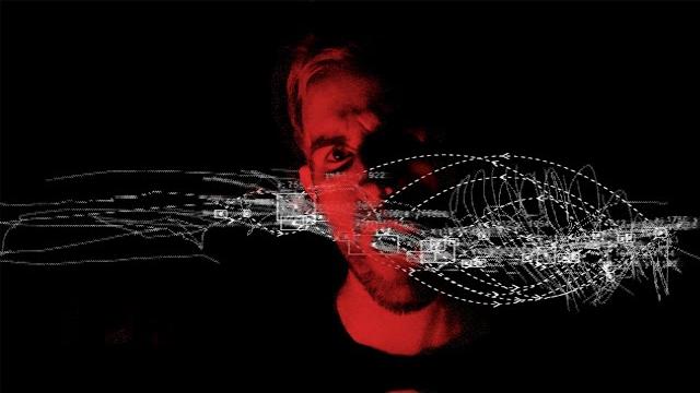 Pendulum – Save The Cat (Official Video) Pendulum – Save The Cat (Official Video)