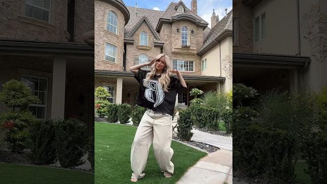 Which window is my room??? 🪟 #16kids #bigfamily #notenoughnelsons #castlehouse #paisleenelson Which window is my room??? 🪟 #16kids #bigfamily #notenoughnelsons #castlehouse #paisleenelson