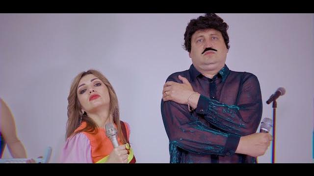 Сюрприз от родителей для выпускников 4 "В" класса. Сюрприз от родителей для выпускников 4 "В" класса.