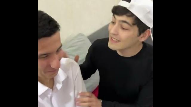 Yoshlikda huddi shunaqa edim silayam shunaqamidila - Liil Khuramov | Ешликда худди шунака эдим сила Yoshlikda huddi shunaqa edim silayam shunaqamidila - Liil Khuramov | Ешликда худди шунака эдим сила