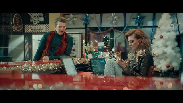 ФИЛЬМ СУПЕР ПОЗИТИВНЫЙ, ПОДНИМАЕТ НАСТРОЕНИЕ! Вечер шутов, или Серьезно с приветом. Семейное Кино ФИЛЬМ СУПЕР ПОЗИТИВНЫЙ, ПОДНИМАЕТ НАСТРОЕНИЕ! Вечер шутов, или Серьезно с приветом. Семейное Кино