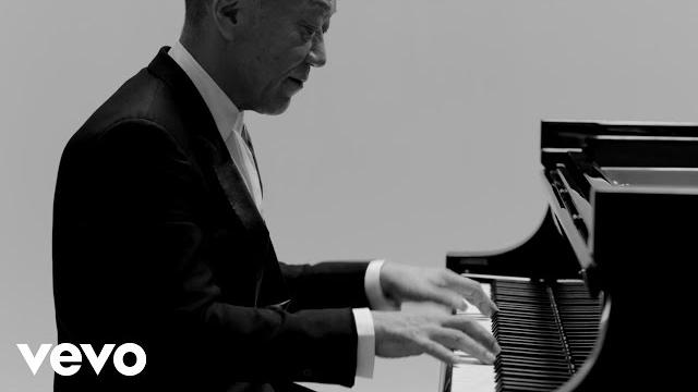 Joe Hisaishi - Summer Joe Hisaishi - Summer