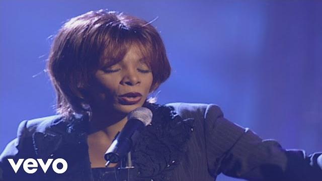 Donna Summer - I Feel Love (from VH1 Presents Live & More Encore!) Donna Summer - I Feel Love (from VH1 Presents Live & More Encore!)