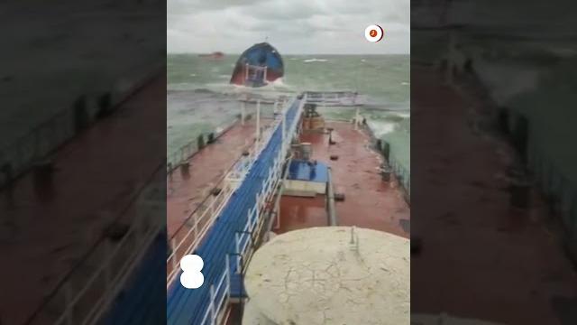 Russian tanker sinks near Crimea after heavy storm Russian tanker sinks near Crimea after heavy storm