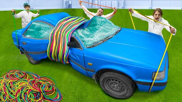 Машина vs Гигантские Резинки Машина vs Гигантские Резинки