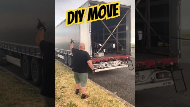 DIY Load Correction — This Is Real Road Life #truckdriver #camion #lkw #automobile #fail DIY Load Correction — This Is Real Road Life #truckdriver #camion #lkw #automobile #fail