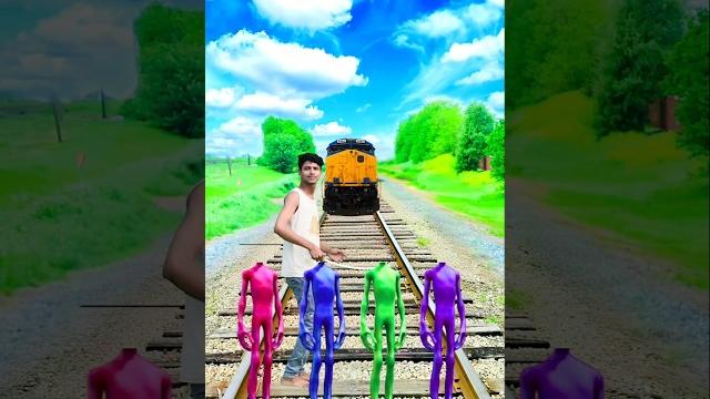 equal dame tu cosita 4 different colors alien dance vs pac man & train driver tom#funny #video equal dame tu cosita 4 different colors alien dance vs pac man & train driver tom#funny #video