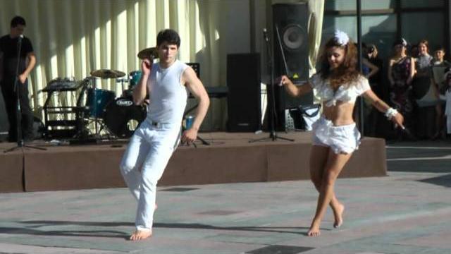 Lambada... Lambada...