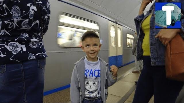 Железная дорога ПОЕЗДА Едем на метро ВИДЕО О ПОЕЗДЕ ДЛЯ ДЕТЕЙ l товарный и пассажирский поезд Железная дорога ПОЕЗДА Едем на метро ВИДЕО О ПОЕЗДЕ ДЛЯ ДЕТЕЙ l товарный и пассажирский поезд
