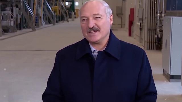Срочно! Лукашенко заткнул беларусов -у нас самая БЕЗОПАСНАЯ страна, нам ЗАВИДУЮТ! Цените, бестолочи! Срочно! Лукашенко заткнул беларусов -у нас самая БЕЗОПАСНАЯ страна, нам ЗАВИДУЮТ! Цените, бестолочи!