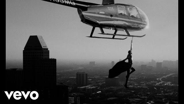 Travis Scott - 4X4 (Official Music Video) Travis Scott - 4X4 (Official Music Video)