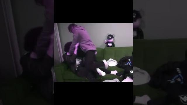 Жожо и Дипинс #shorts #deepins #twitch Жожо и Дипинс #shorts #deepins #twitch