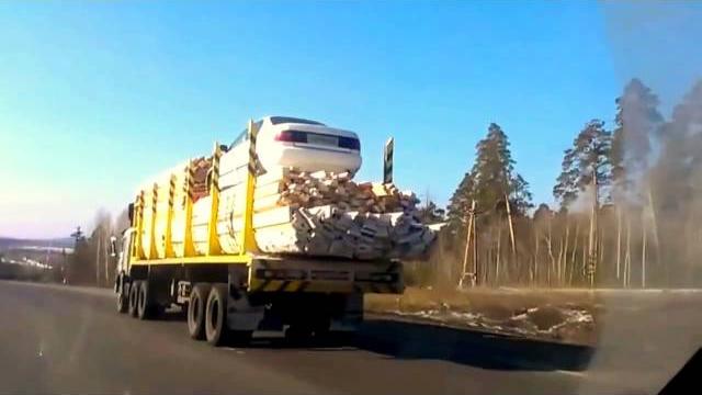 Лучшие Автоприколы на дорогах России, подборка дорожных приколов, автоюмор, смешные видео на дороге Лучшие Автоприколы на дорогах России, подборка дорожных приколов, автоюмор, смешные видео на дороге