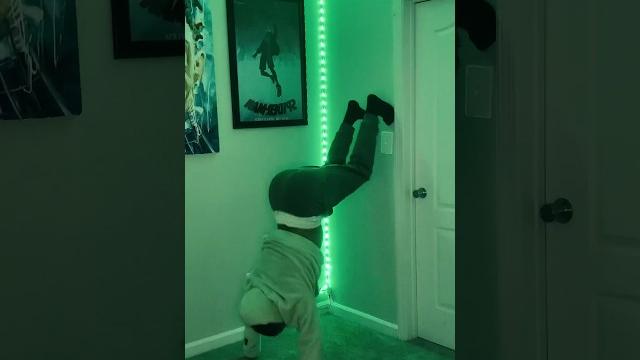 There’s a surprise at the end #relatable #skit #tiktok #dance #funny #noahjaywood #energy There’s a surprise at the end #relatable #skit #tiktok #dance #funny #noahjaywood #energy