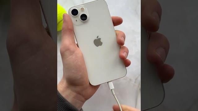 Можно ли оставлять iPhone на зарядке на ночь Можно ли оставлять iPhone на зарядке на ночь