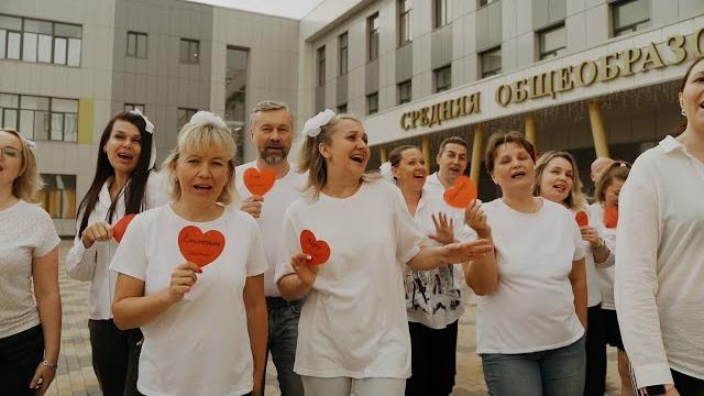 Выпускной клип 2023 Подарок от Родителей Выпускникам Выпускной клип 2023 Подарок от Родителей Выпускникам