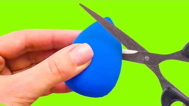 30 LIFE-CHANGING MAKEUP HACKS EVERY WOMAN SHOULD KNOW 30 LIFE-CHANGING MAKEUP HACKS EVERY WOMAN SHOULD KNOW