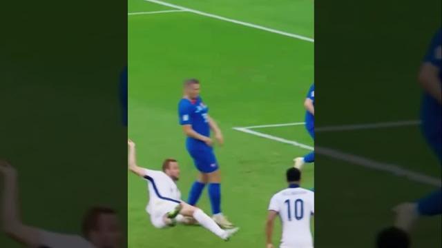 England escape the Jaws of defeat | England v Slovakia highlights #england #football #judebellingham England escape the Jaws of defeat | England v Slovakia highlights #england #football #judebellingham