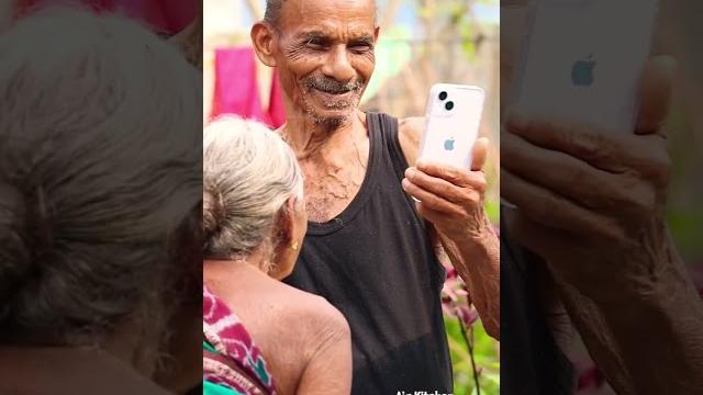 Jio Phone vs iphone #shorts #ytshorts Jio Phone vs iphone #shorts #ytshorts