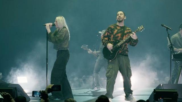 The Emptiness Machine (Live) - Linkin Park The Emptiness Machine (Live) - Linkin Park