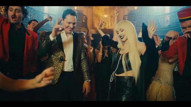 Tiësto & Ava Max - The Motto (Official Music Video) Tiësto & Ava Max - The Motto (Official Music Video)