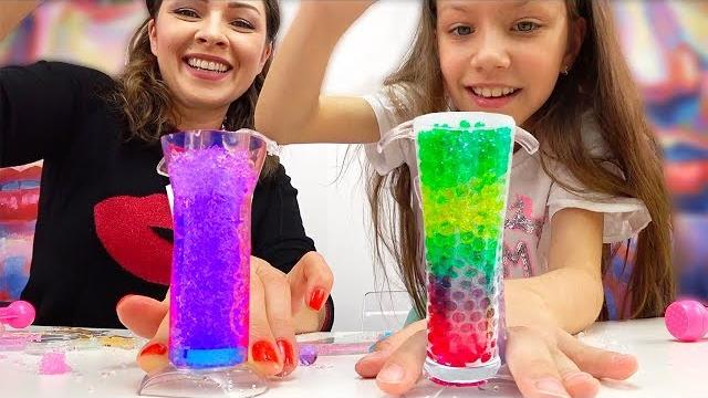 РИСУЕМ ОРБИЗАМИ Как Сделать Краски из ORBEEZ / Вики Шоу РИСУЕМ ОРБИЗАМИ Как Сделать Краски из ORBEEZ / Вики Шоу