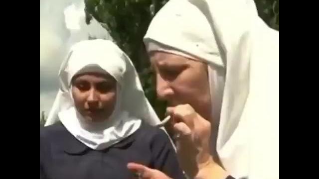 Приколы. Монашки после одной затяжки Приколы. Монашки после одной затяжки