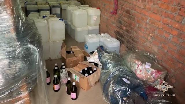 Владимир Колокольцев сообщил о ликвидации нарколабораторий в Московской и Псковской областях Владимир Колокольцев сообщил о ликвидации нарколабораторий в Московской и Псковской областях