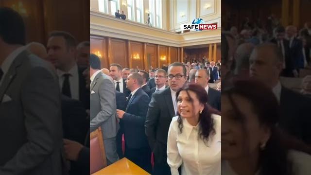 Бой в Народното събрание Бой в Народното събрание