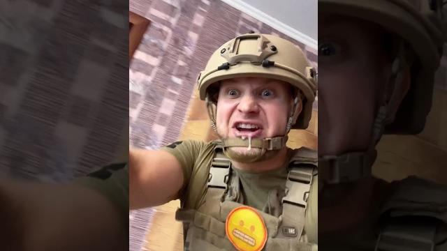 АРМИЯ - Это… (смешное видео, приколы, юмор, поржать) АРМИЯ - Это… (смешное видео, приколы, юмор, поржать)