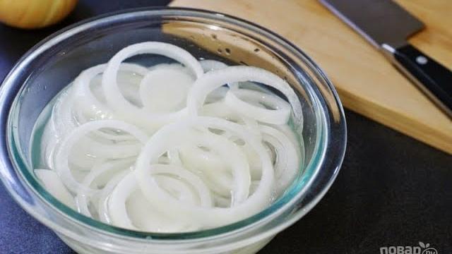 Самый вкусный маринованный лук Самый вкусный маринованный лук
