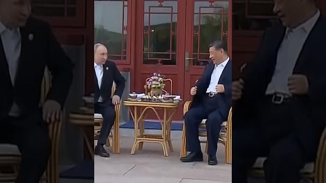 Putin Ends First Day in Beijing Drinking Tea With Xi Putin Ends First Day in Beijing Drinking Tea With Xi