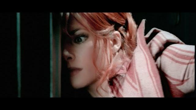 Mylène Farmer - Je te rends ton amour (Clip Officiel) Mylène Farmer - Je te rends ton amour (Clip Officiel)