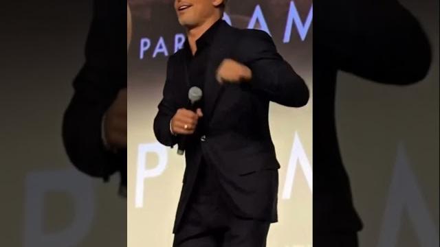 Brad Pitt Cool & Funny Dance Move We Never Seen Before ️! #antesedepois #shorts #hollywood Brad Pitt Cool & Funny Dance Move We Never Seen Before ️! #antesedepois #shorts #hollywood