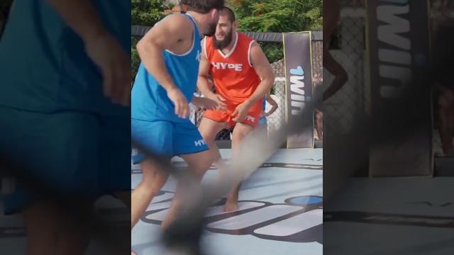 Khamzat Chimaev vs Arman Tsarukyan in wrestling match Khamzat Chimaev vs Arman Tsarukyan in wrestling match