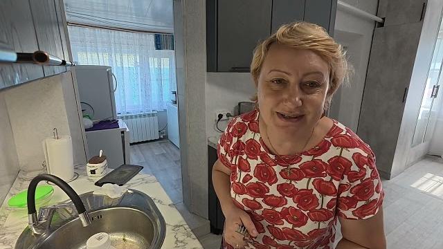 Залезла в Медвежий угол. Залезла в Медвежий угол.