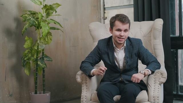 Почему деньги обесцениваются? Почему деньги обесцениваются?