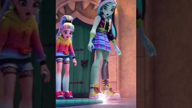 Monster Match for the dance? | Monster High #shorts Monster Match for the dance? | Monster High #shorts