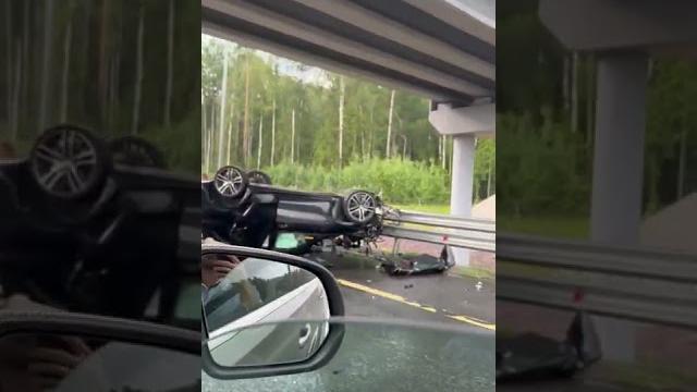 ДТП с БМВ на М-11 ДТП с БМВ на М-11
