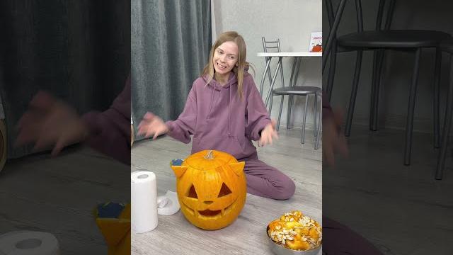 ВЫРЕЗАЕМ ТЫКВУ НА HALLOWEEN ВЫРЕЗАЕМ ТЫКВУ НА HALLOWEEN