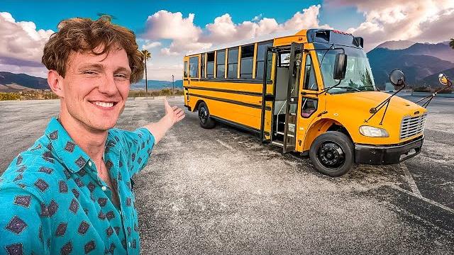 Купил школьный автобус для кругосветки. Начало проекта! Купил школьный автобус для кругосветки. Начало проекта!