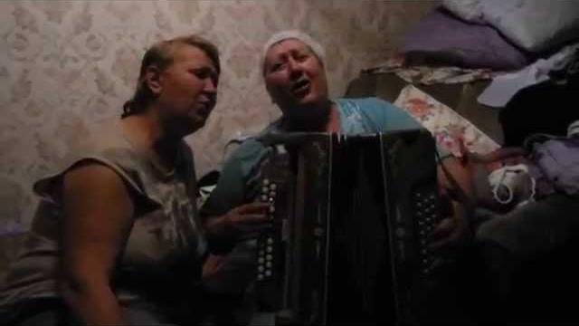 НЕ РВИТЕ РОЗЫ в 17 лет.Песни под гармонь НЕ РВИТЕ РОЗЫ в 17 лет.Песни под гармонь