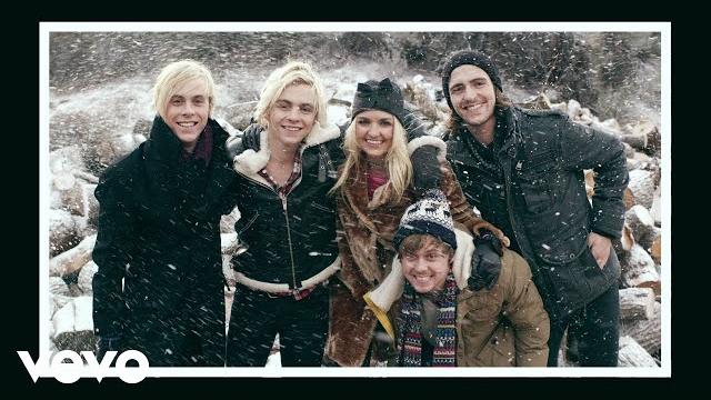 R5 - Smile (Official Video) R5 - Smile (Official Video)