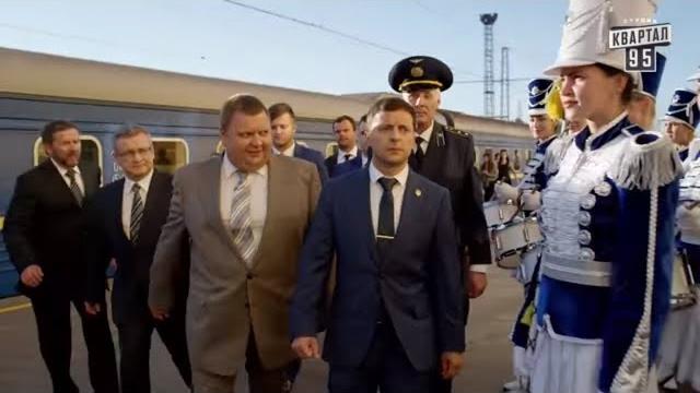 Вот так нужно встречать президента Вот так нужно встречать президента
