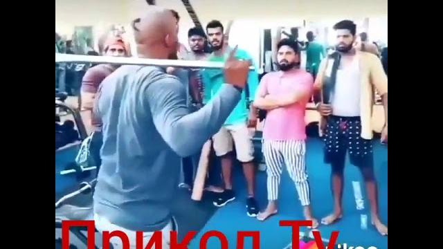 Танец живота (прикол) Танец живота (прикол)